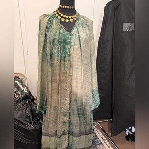 Kantha Bae Silk Woodstock Duster Dress in Green tie dye One Size